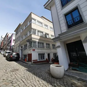 Efe , Istanbul Turkey