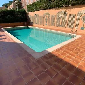 Raffine , Saint-Jean-Cap-Ferrat France