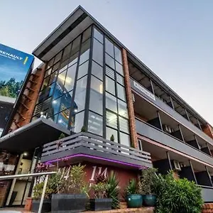 Kingsford Riverside 3*, Brisbane Australia