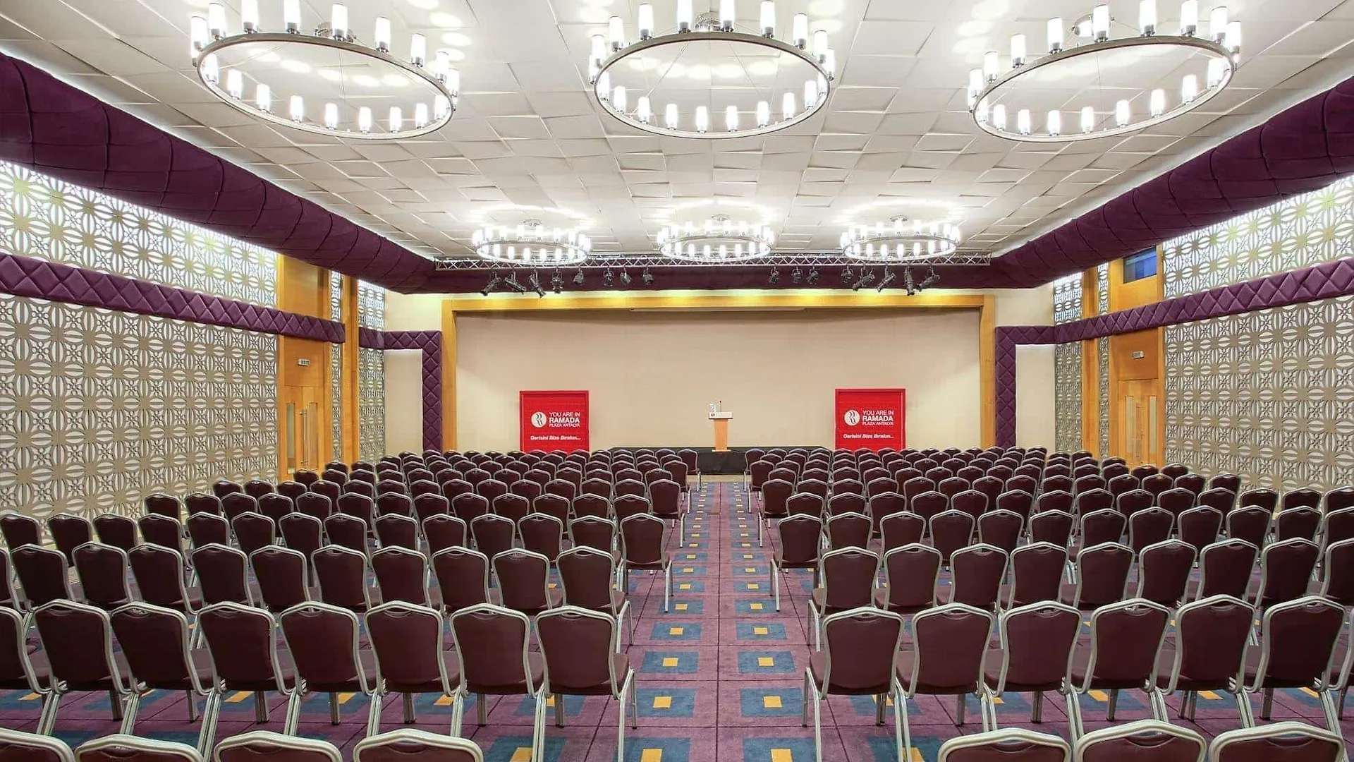 Ramada Plaza Antalya Hotel