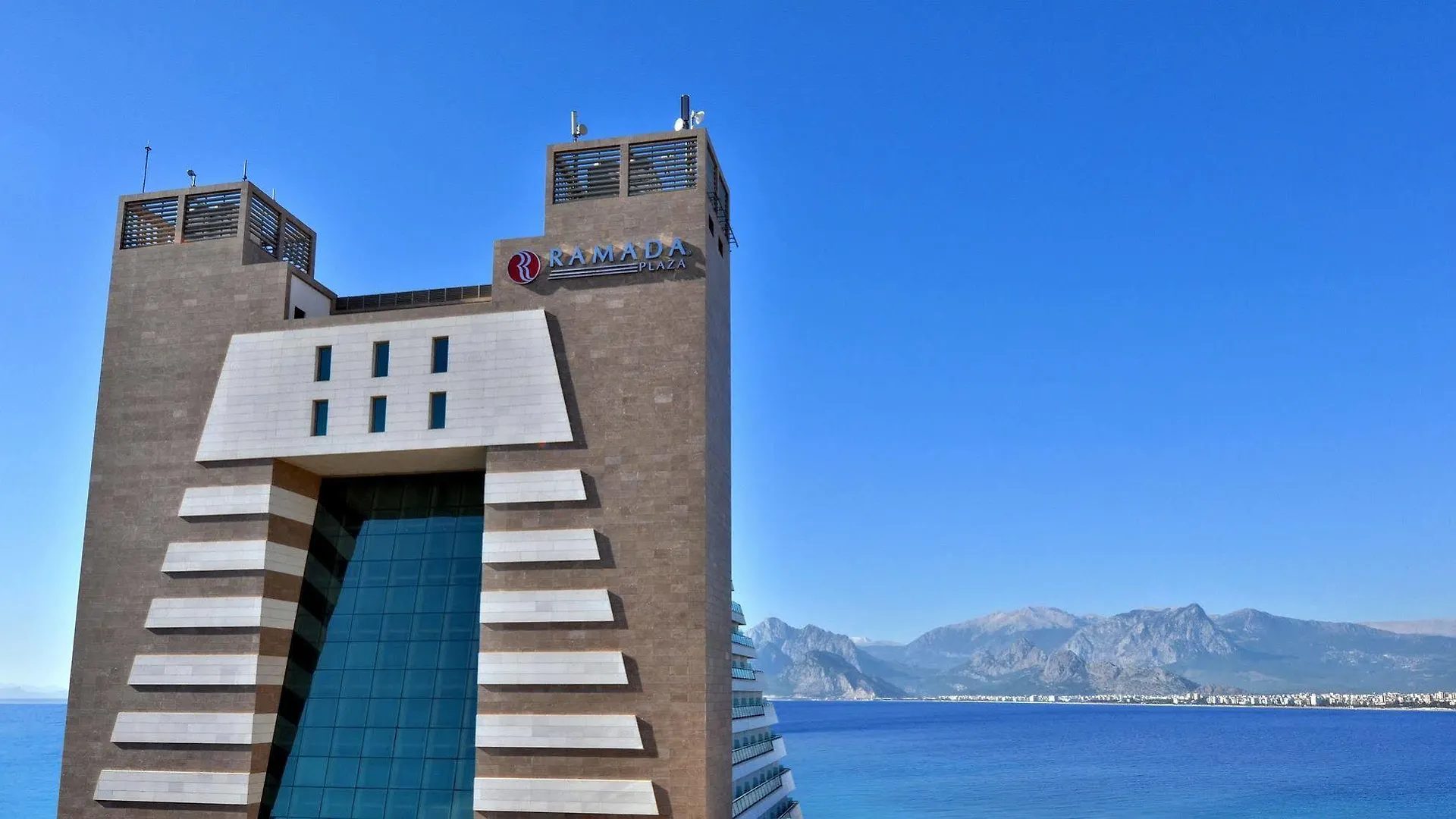 Hotel Ramada Plaza Antalia